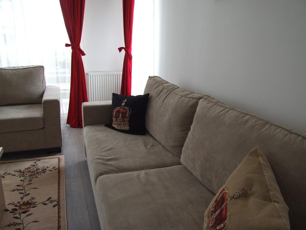 Anca Apartment Брашов Екстер'єр фото
